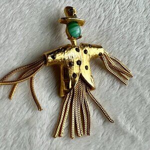 SALE! Amazing Vintage Gold Tone Scarecrow Pin/Brooch